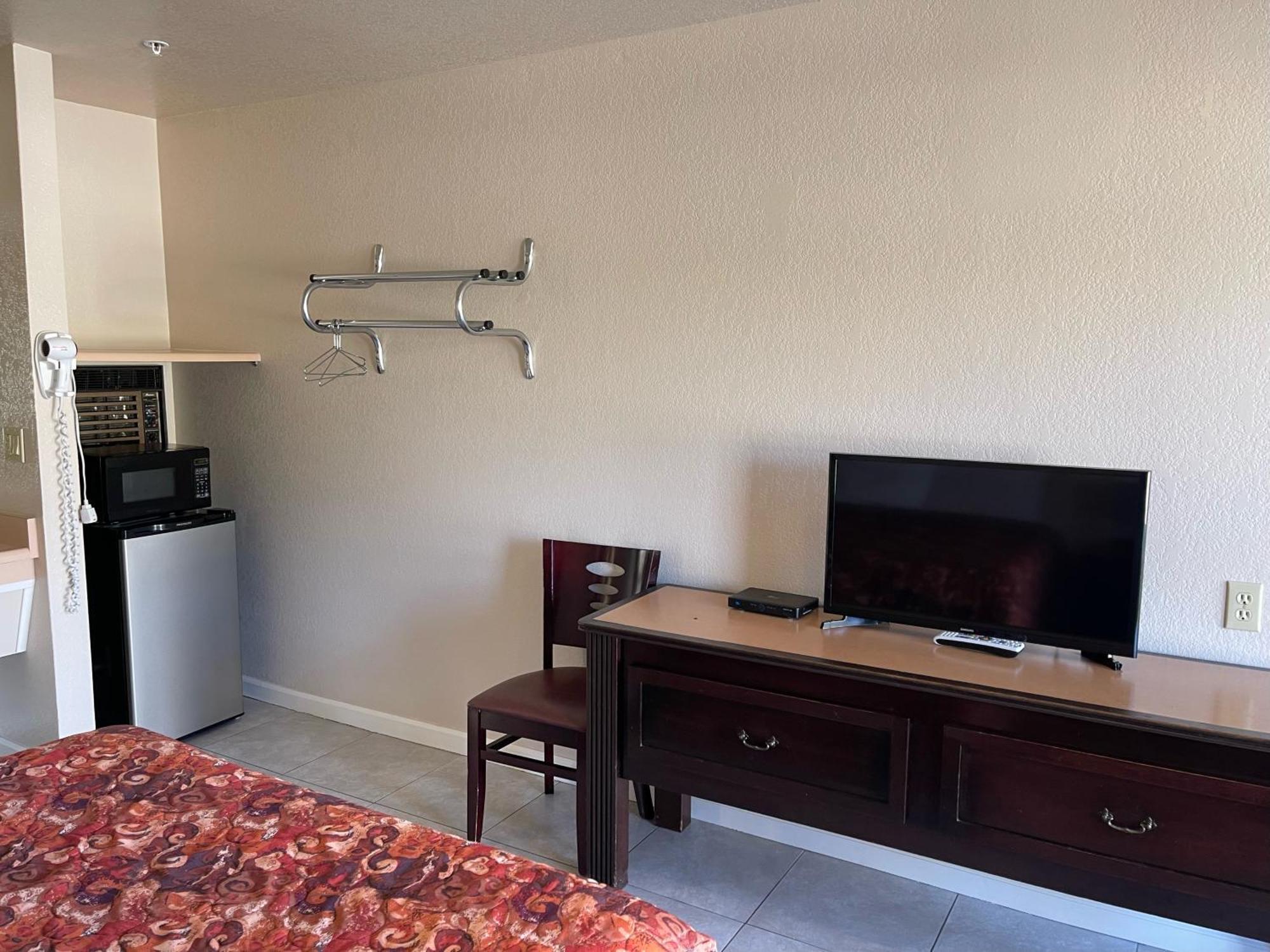 Soledad Motel 8 المظهر الخارجي الصورة